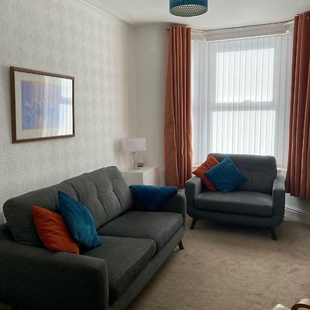 Villa 39 Cowley Road à Liverpool Extérieur photo