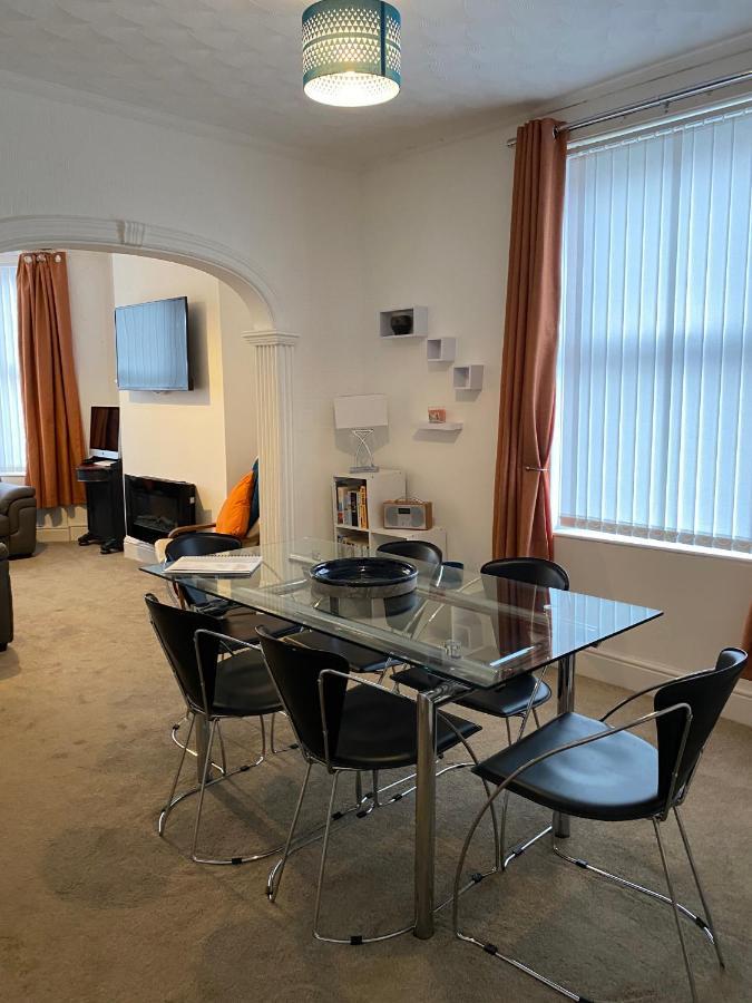 Villa 39 Cowley Road à Liverpool Extérieur photo